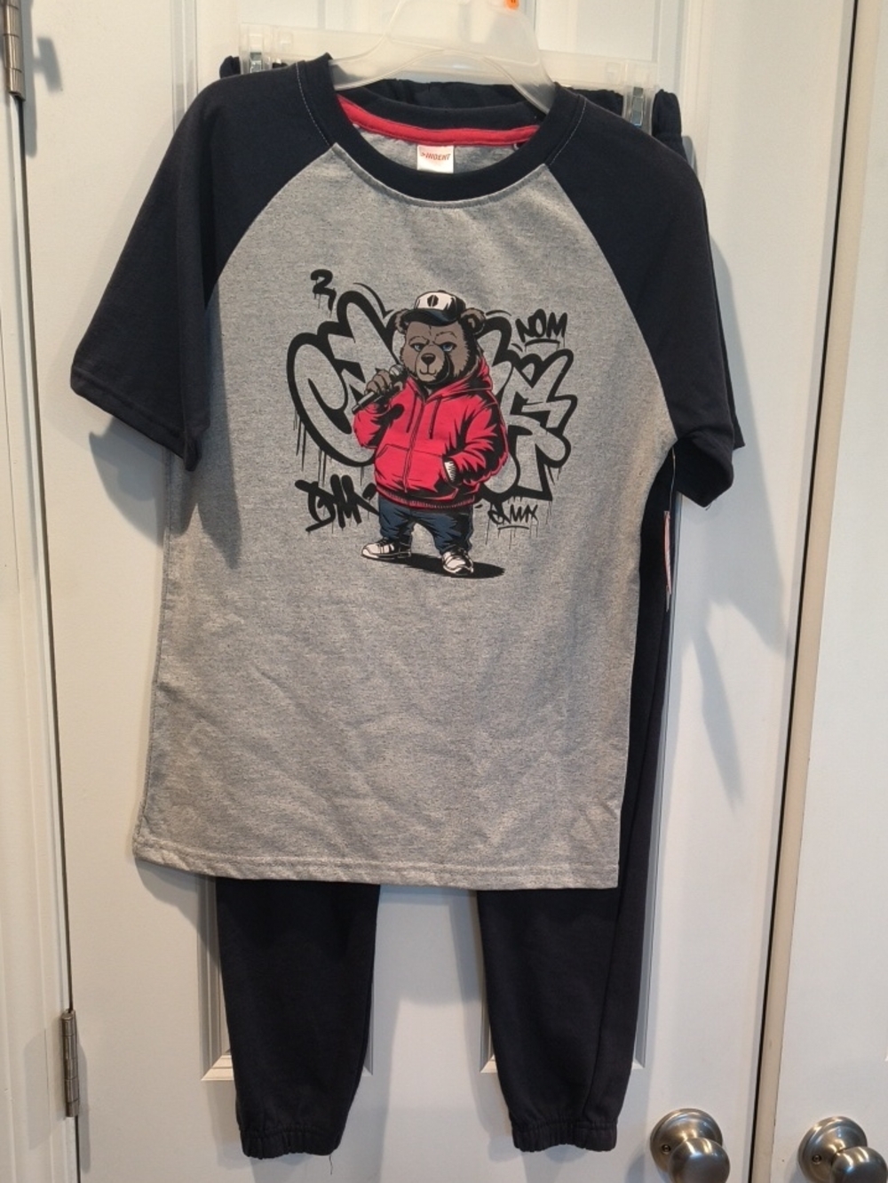Kids Raglan Tee & Jogger Set with Bear Graphic - Gray & Navy